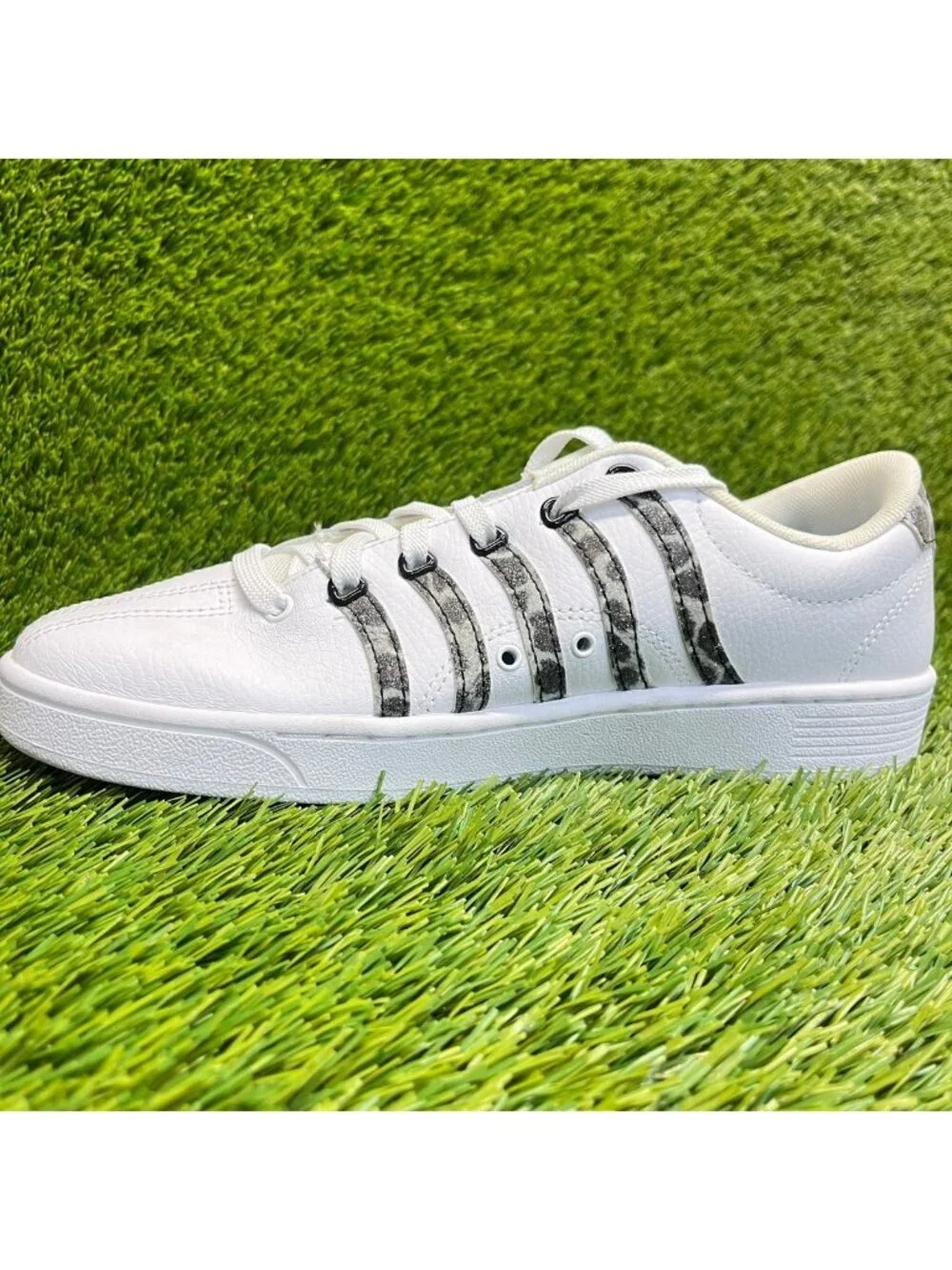 K-Swiss Court Pro II Leopard Womens Size 8.5 White Black Athletic Shoes Sneakers